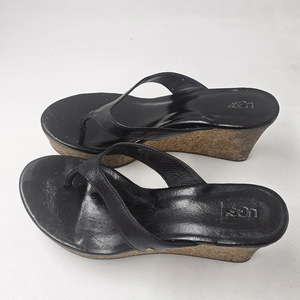 UGG Australia Natassia Black Leather Cork Wedge Sandals Women Sz 10
